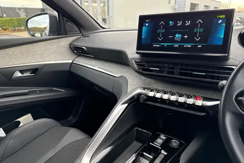 NJ24PHA PEUGEOT 3008 1.6 14.2kWh GT e-EAT Euro 6 (s/s) 5dr Thumbnail #45