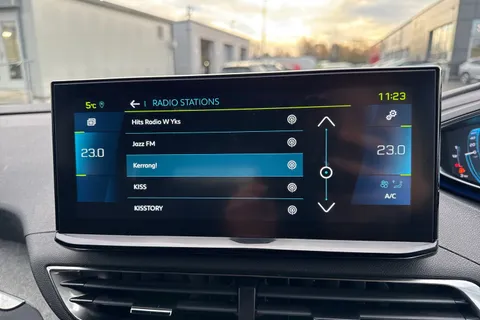 NJ24PHA PEUGEOT 3008 1.6 14.2kWh GT e-EAT Euro 6 (s/s) 5dr Thumbnail #47