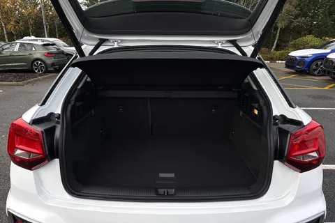 LN75KXL Audi Q2 Sport 30 TFSI  116 PS 6-speed Thumbnail #7