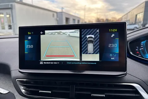 NJ24PHA PEUGEOT 3008 1.6 14.2kWh GT e-EAT Euro 6 (s/s) 5dr Thumbnail #55