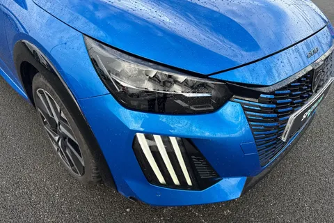 DU74RVL PEUGEOT 208 1.2 HYBRID GT e-DSC6 Euro 6 (s/s) 5dr Thumbnail #9