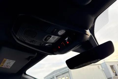 NJ24PHA PEUGEOT 3008 1.6 14.2kWh GT e-EAT Euro 6 (s/s) 5dr Thumbnail #61