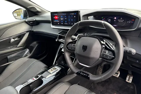 DU74RVL PEUGEOT 208 1.2 HYBRID GT e-DSC6 Euro 6 (s/s) 5dr Thumbnail #14