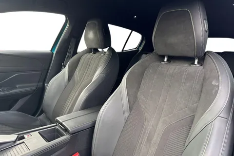 15 of 66 for PEUGEOT 408 1.2 PureTech GT Fastback EAT Euro 6 (s/s) 5dr