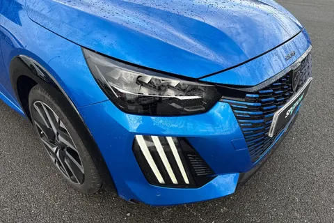 DU74RVL PEUGEOT 208 1.2 HYBRID GT e-DSC6 Euro 6 (s/s) 5dr Thumbnail #25
