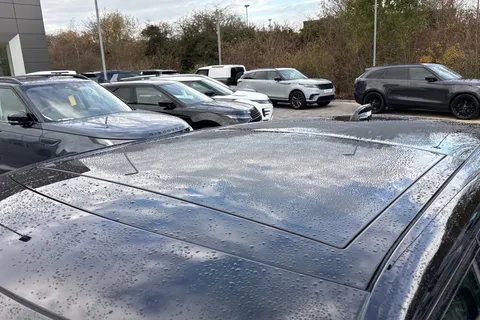 32 of 41 for Land Rover Range Rover Evoque 2.0 D200 Autobiography 5dr