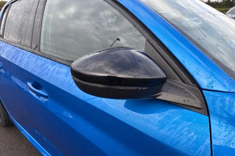 DU74RVL PEUGEOT 208 1.2 HYBRID GT e-DSC6 Euro 6 (s/s) 5dr Thumbnail #37