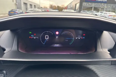 DU74RVL PEUGEOT 208 1.2 HYBRID GT e-DSC6 Euro 6 (s/s) 5dr Thumbnail #38