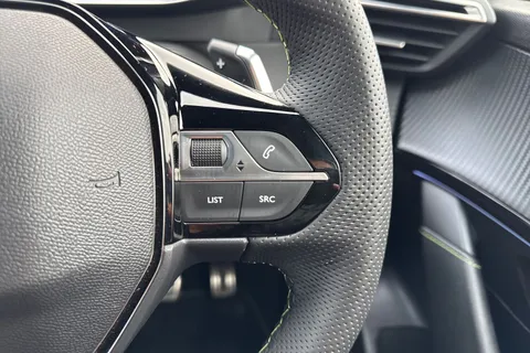 DU74RVL PEUGEOT 208 1.2 HYBRID GT e-DSC6 Euro 6 (s/s) 5dr Thumbnail #40