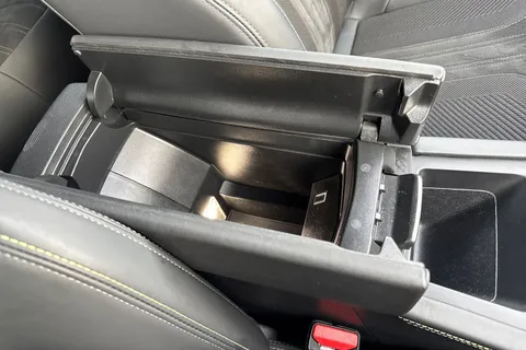 59 of 66 for PEUGEOT 408 1.2 PureTech GT Fastback EAT Euro 6 (s/s) 5dr