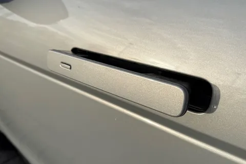 KO74EZZ Land Rover Range Rover Evoque 2.0 D200 Autobiography 5dr Thumbnail #32