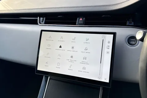 KO74EZZ Land Rover Range Rover Evoque 2.0 D200 Autobiography 5dr Thumbnail #37