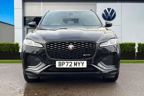BP72MYY Jaguar F-Pace 2.0 D200 MHEV R-Dynamic Black Auto AWD Euro 6 (s/s) 5dr Thumbnail #6