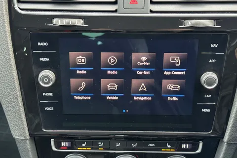 16 of 53 for Volkswagen Golf 2.0 TDI GTD DSG Euro 6 (s/s) 5dr