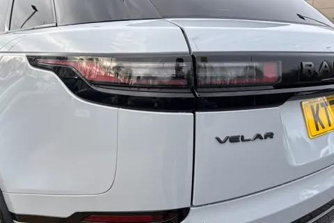 20 of 40 for Land Rover Range Rover Velar 2.0 D200 Dynamic SE 5dr