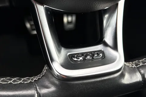 47 of 53 for Volkswagen Golf 2.0 TDI GTD DSG Euro 6 (s/s) 5dr