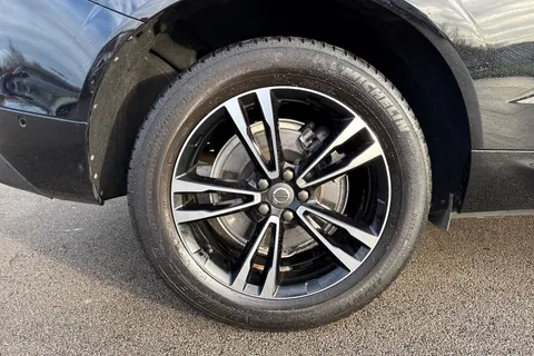 LP69VUB Volvo Xc60 2.0 T4 Edition Auto Euro 6 (s/s) 5dr Thumbnail #10