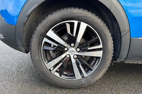 10 of 66 for PEUGEOT 3008 1.6 13.2kWh GT e-EAT Euro 6 (s/s) 5dr