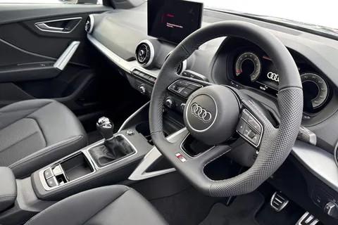  Audi Q2 1.0 TFSI 30 Black Edition Euro 6 (s/s) 5dr Thumbnail #14