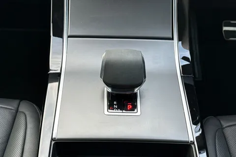 KR74EVF Land Rover Range Rover Evoque 2.0 D200 Dynamic SE 5dr Thumbnail #14