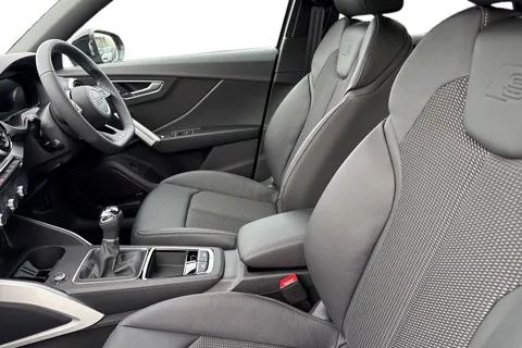  Audi Q2 1.0 TFSI 30 Black Edition Euro 6 (s/s) 5dr Thumbnail #16