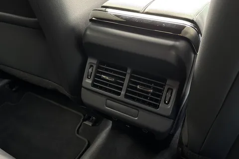 KR74EVF Land Rover Range Rover Evoque 2.0 D200 Dynamic SE 5dr Thumbnail #19