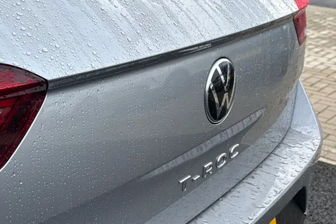 25 of 42 for VOLKSWAGEN T-ROC 1.5 TSI Style 5dr DSG