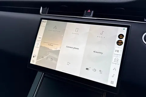 KR74EVF Land Rover Range Rover Evoque 2.0 D200 Dynamic SE 5dr Thumbnail #34