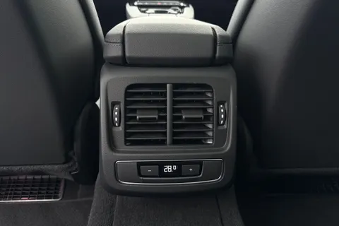 PX23OKE Audi e-tron GT quattro 350,00 kW Thumbnail #37