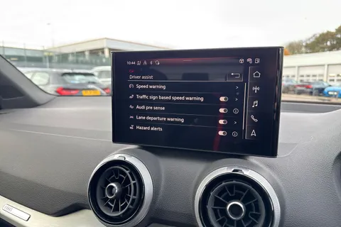  Audi Q2 1.0 TFSI 30 Black Edition Euro 6 (s/s) 5dr Thumbnail #44