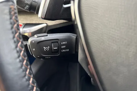 43 of 66 for PEUGEOT 3008 1.6 13.2kWh GT e-EAT Euro 6 (s/s) 5dr