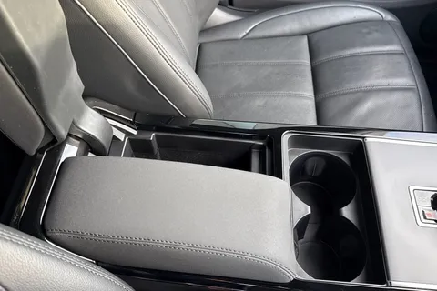 KR74EVF Land Rover Range Rover Evoque 2.0 D200 Dynamic SE 5dr Thumbnail #45