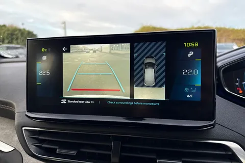 55 of 66 for PEUGEOT 3008 1.6 13.2kWh GT e-EAT Euro 6 (s/s) 5dr