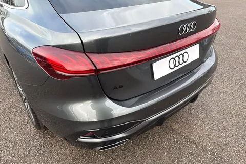 7 of 51 for Audi A5 2.0 TFSI S line Saloon S Tronic Euro 6 (s/s) 5dr