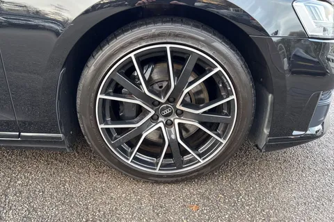 AP70KMX Audi A8 55 TFSI Quattro Black Edition 4dr Tiptronic Thumbnail #10