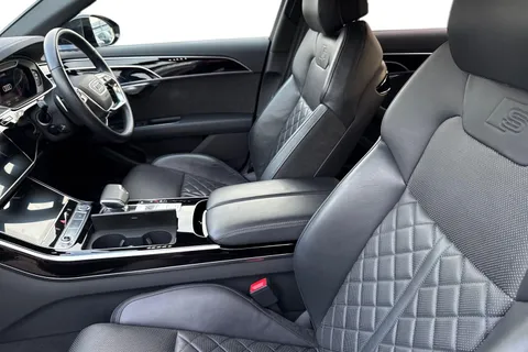 AP70KMX Audi A8 55 TFSI Quattro Black Edition 4dr Tiptronic Thumbnail #16