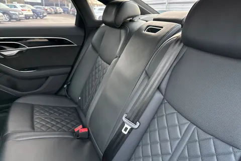 AP70KMX Audi A8 55 TFSI Quattro Black Edition 4dr Tiptronic Thumbnail #19