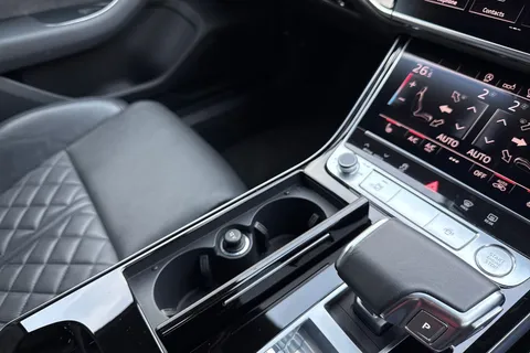 AP70KMX Audi A8 55 TFSI Quattro Black Edition 4dr Tiptronic Thumbnail #20