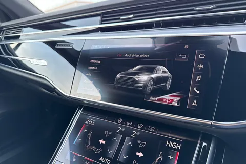 AP70KMX Audi A8 55 TFSI Quattro Black Edition 4dr Tiptronic Thumbnail #42