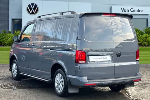 DG21TNV Volkswagen Transporter T28 Panel van Highline SWB 110 PS 2.0 TDI 5sp Manual Thumbnail #2