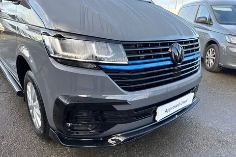 DG21TNV Volkswagen Transporter T28 Panel van Highline SWB 110 PS 2.0 TDI 5sp Manual Thumbnail #8