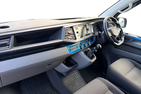 DG21TNV Volkswagen Transporter T28 Panel van Highline SWB 110 PS 2.0 TDI 5sp Manual Thumbnail #14