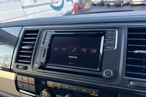 16 of 51 for Volkswagen California Ocean SWB EU6 150 PS 2.0 TDI BMT 7sp DSG