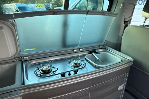 34 of 51 for Volkswagen California Ocean SWB EU6 150 PS 2.0 TDI BMT 7sp DSG