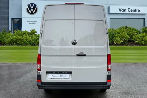 BV25SMO Volkswagen Crafter 2.0 TDI 140PS Commerce High Roof-Business Pack Thumbnail #4