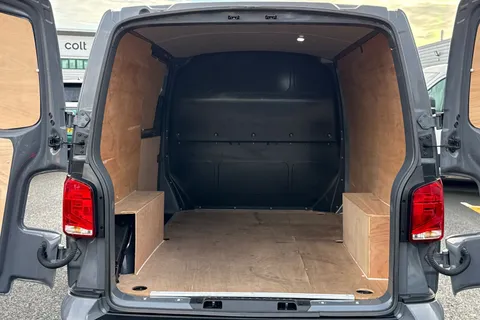 BG74JNK Volkswagen Transporter 2.0TDI 110ps T28 Highline BMT SWB-LED's Thumbnail #6