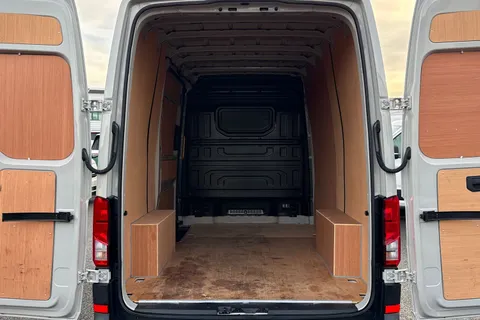 BV25SMO Volkswagen Crafter 2.0 TDI 140PS Commerce High Roof-Business Pack Thumbnail #6