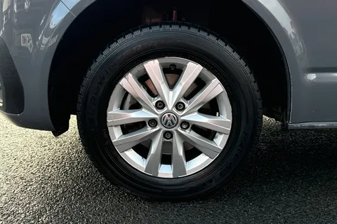 BG74JNK Volkswagen Transporter 2.0TDI 110ps T28 Highline BMT SWB-LED's Thumbnail #11