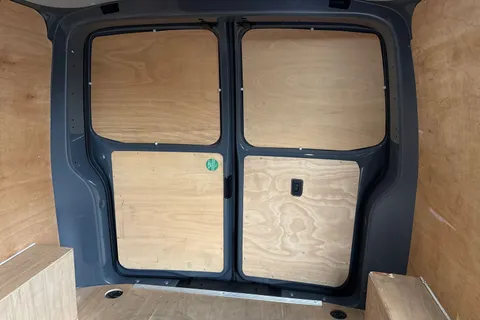 BG74JNK Volkswagen Transporter 2.0TDI 110ps T28 Highline BMT SWB-LED's Thumbnail #18