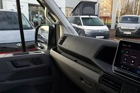 BV25SMO Volkswagen Crafter 2.0 TDI 140PS Commerce High Roof-Business Pack Thumbnail #19